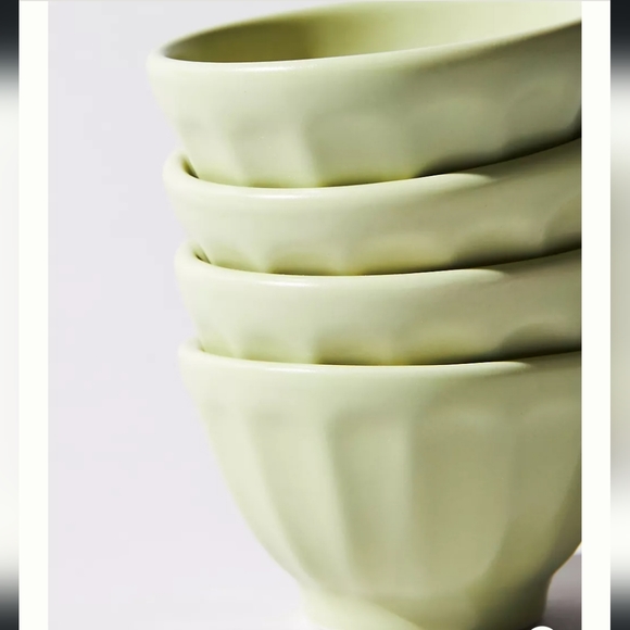 Anthropologie, set of 4, Mini Matte Latte Bowls - guacamole green - Picture 2 of 9